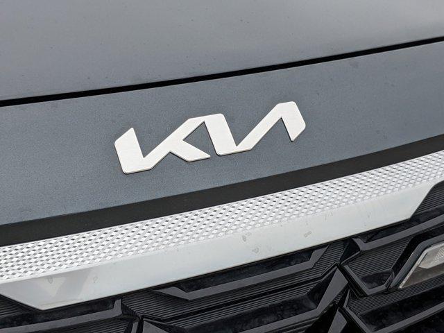 new 2025 Kia Seltos car, priced at $22,133