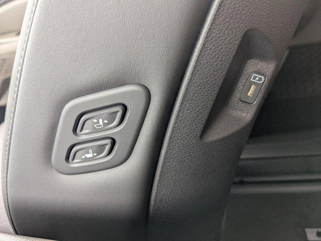new 2026 Kia Carnival Hybrid car, priced at $43,219