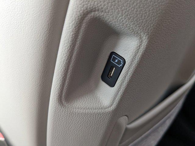 new 2025 Kia Sorento car, priced at $31,832