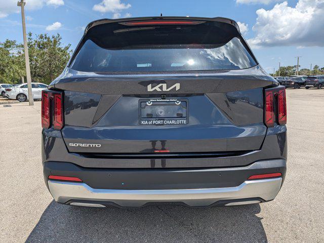 new 2025 Kia Sorento car, priced at $31,528