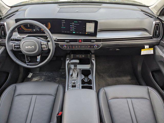 new 2025 Kia Sorento car, priced at $31,528