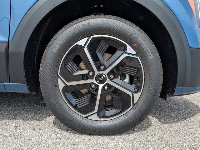 new 2025 Kia Niro car, priced at $26,495
