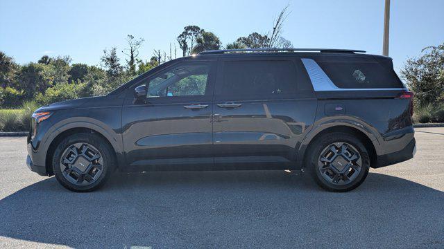 used 2025 Kia Carnival Hybrid car, priced at $37,495