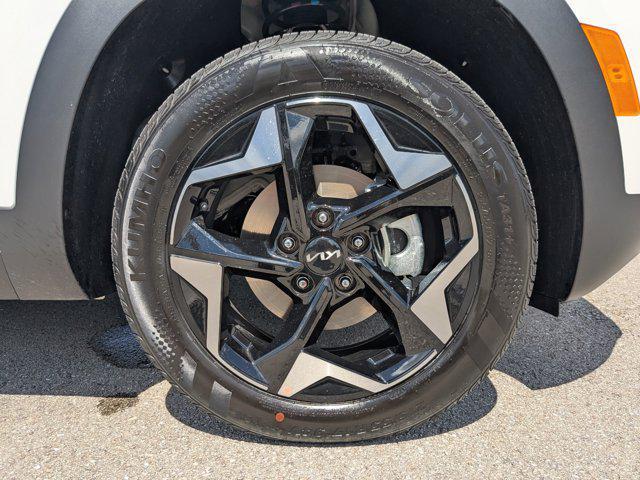 used 2026 Kia Seltos car, priced at $23,888