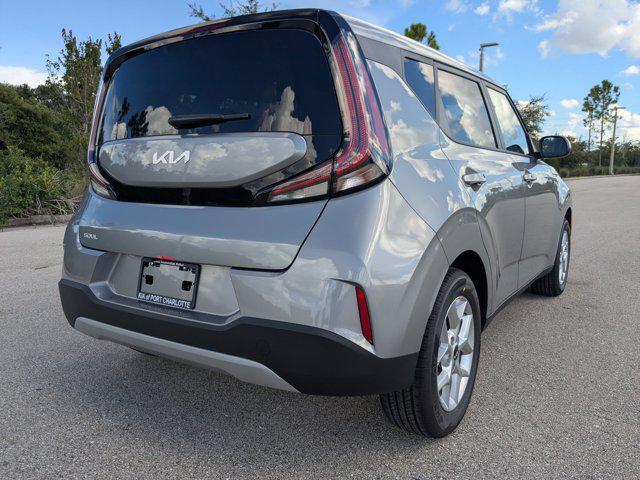 new 2025 Kia Soul car, priced at $21,613