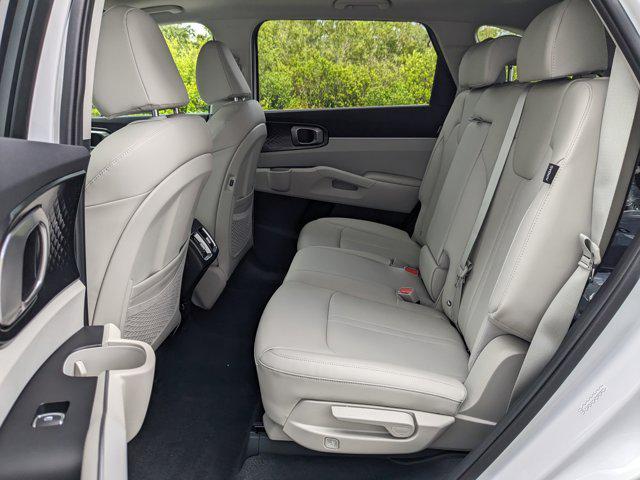new 2025 Kia Sorento car, priced at $32,140