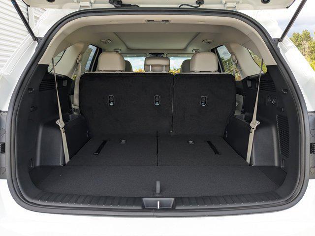 new 2025 Kia Sorento car, priced at $32,140
