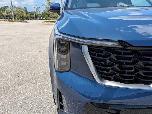 new 2025 Kia Sorento car, priced at $32,504