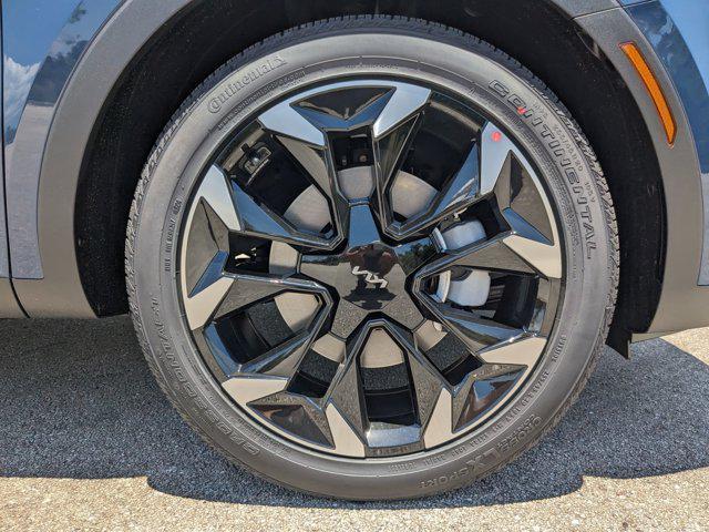 new 2025 Kia Sorento car, priced at $32,504