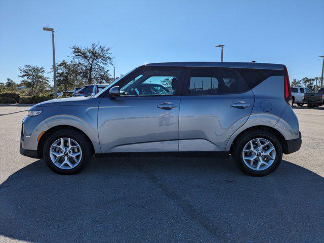 used 2022 Kia Soul car, priced at $15,993