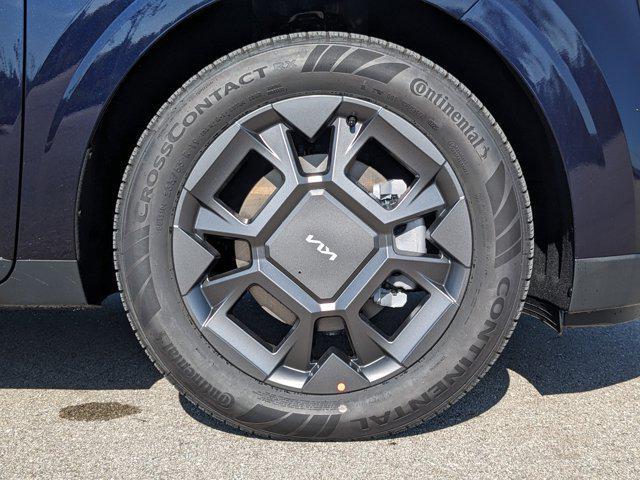 new 2026 Kia Carnival Hybrid car, priced at $42,250