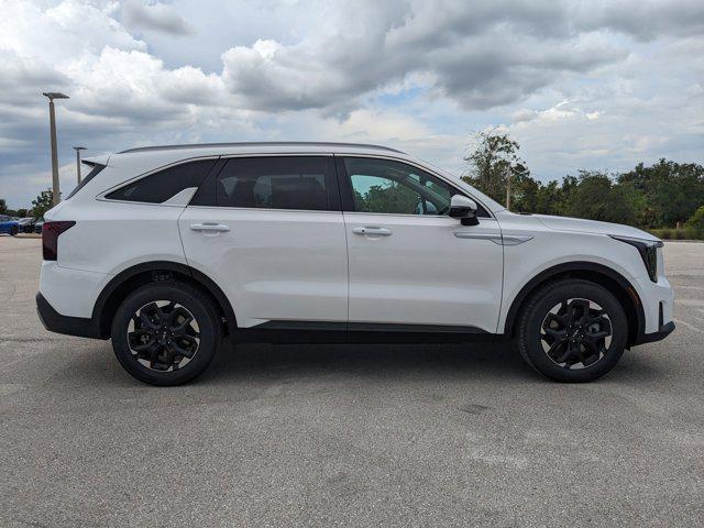 new 2025 Kia Sorento car, priced at $30,804