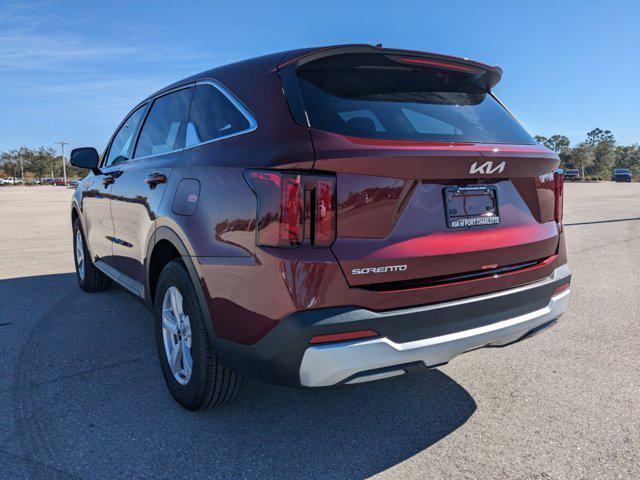 new 2025 Kia Sorento car, priced at $33,095