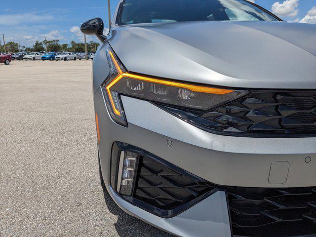 new 2025 Kia K5 car, priced at $27,701