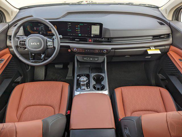 new 2025 Kia Carnival Hybrid car, priced at $40,013