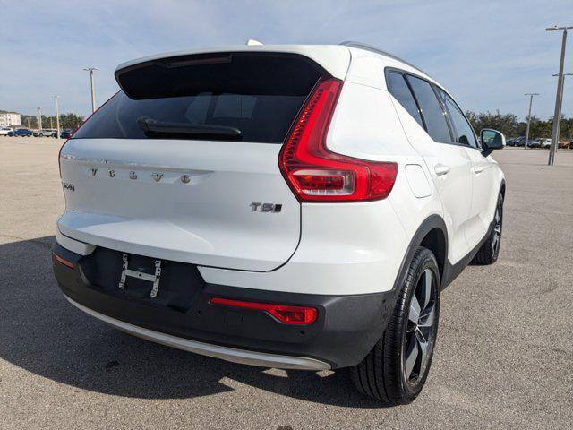 used 2019 Volvo XC40 car, priced at $19,891