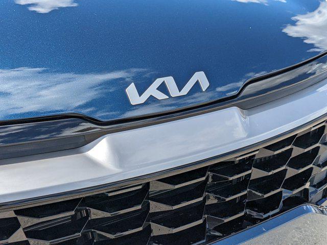new 2025 Kia Sportage Hybrid car, priced at $29,584