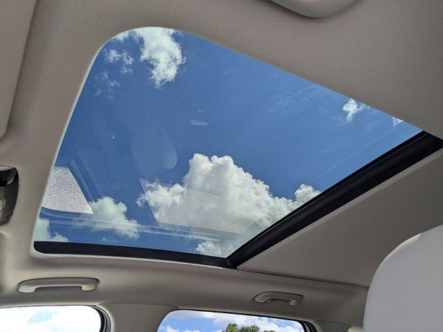 new 2025 Kia Sorento car, priced at $35,424