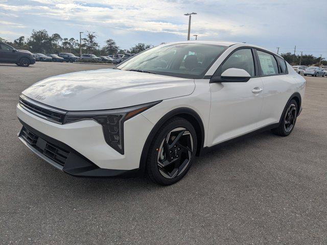 new 2025 Kia K4 car, priced at $22,104