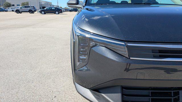 new 2025 Kia K4 car, priced at $19,962