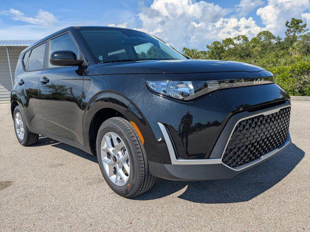 new 2025 Kia Soul car, priced at $21,916