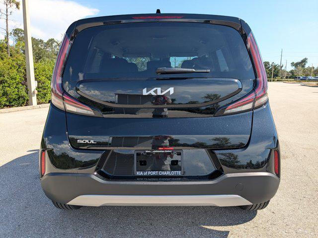 new 2025 Kia Soul car, priced at $21,916