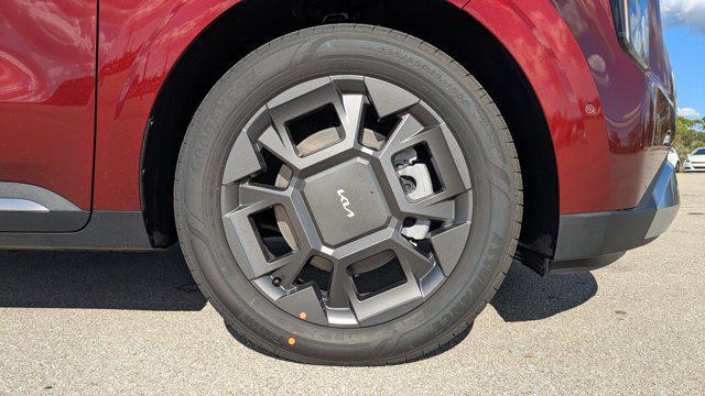 new 2026 Kia Carnival Hybrid car, priced at $43,947