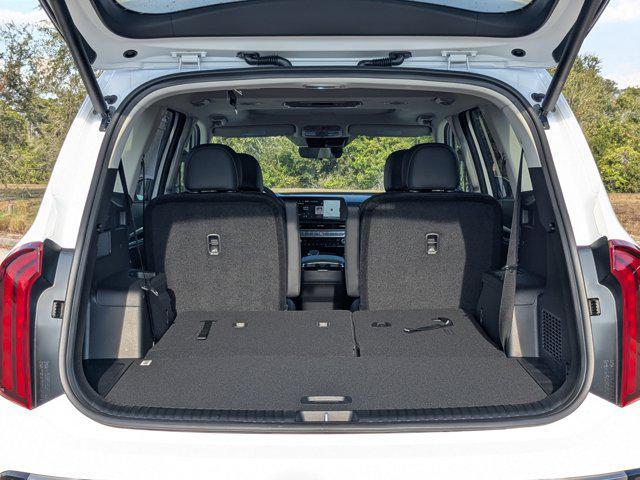 new 2025 Kia Telluride car, priced at $38,241