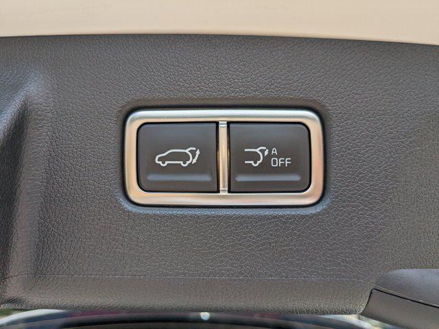 new 2025 Kia Sorento car, priced at $33,626