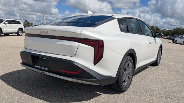 new 2025 Kia K4 car, priced at $20,298