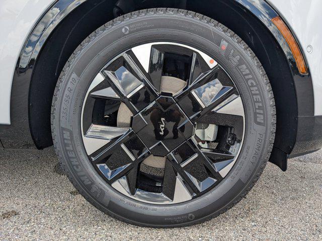 new 2026 Kia Sportage car, priced at $33,519