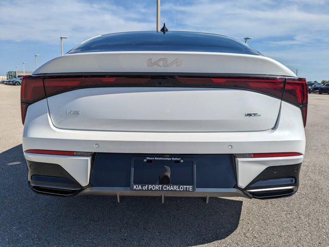 new 2025 Kia K5 car, priced at $27,574