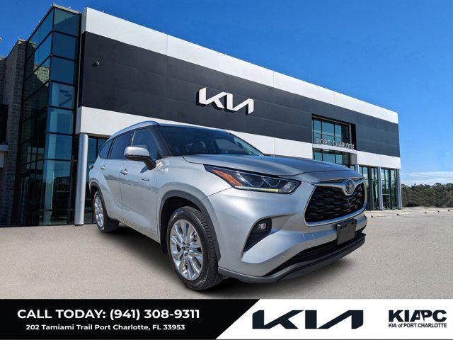 used 2021 Toyota Highlander Hybrid car, priced at $34,996