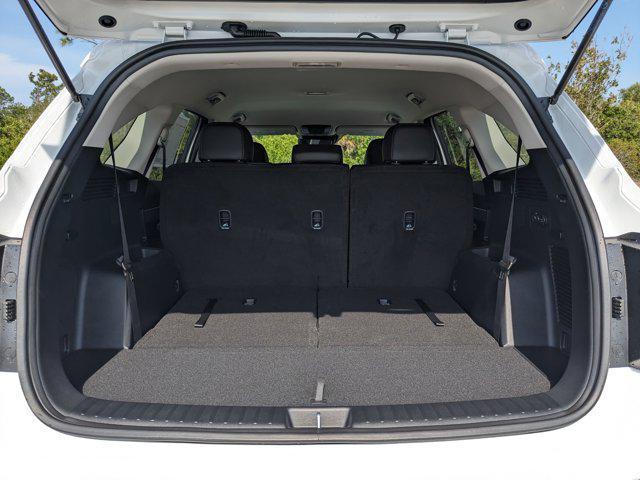 new 2025 Kia Sorento car, priced at $33,546