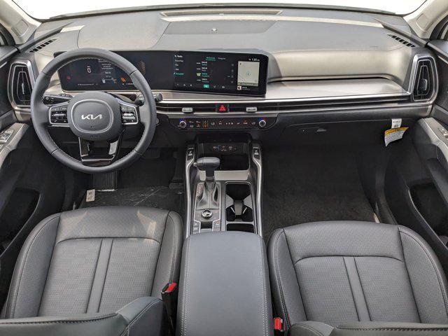 new 2025 Kia Sorento car, priced at $32,756