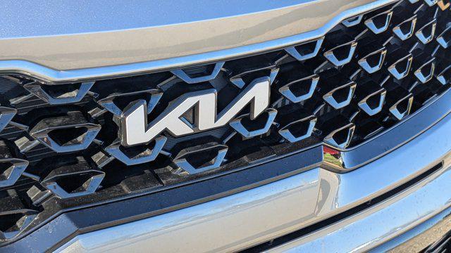 used 2023 Kia Sorento Hybrid car, priced at $27,990
