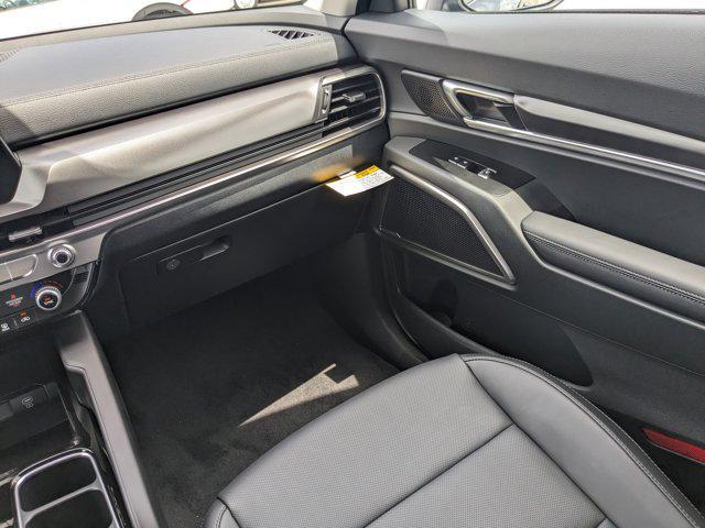 new 2025 Kia Telluride car, priced at $33,074