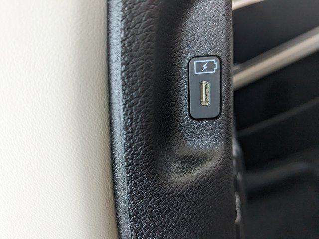 new 2025 Kia Telluride car, priced at $36,634
