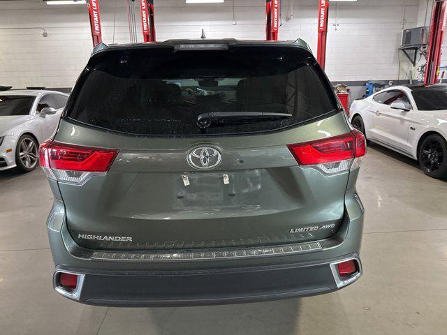 used 2018 Toyota Highlander car, priced at $26,791