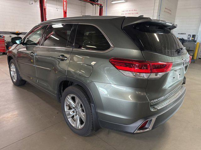 used 2018 Toyota Highlander car, priced at $26,791