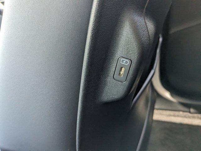new 2025 Kia EV6 car, priced at $39,674