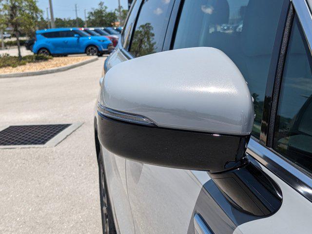 new 2025 Kia Sorento car, priced at $32,527