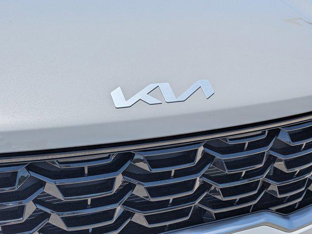 new 2025 Kia Sorento car, priced at $32,527
