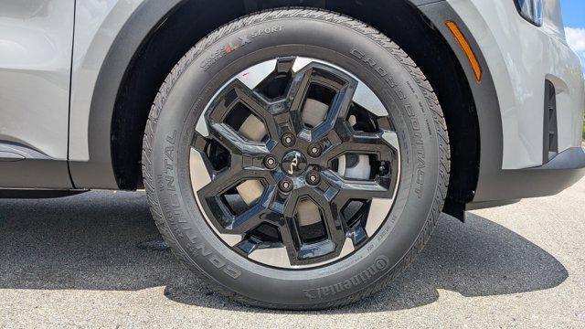 new 2026 Kia Sorento car, priced at $32,618
