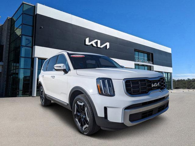 used 2023 Kia Telluride car, priced at $31,992