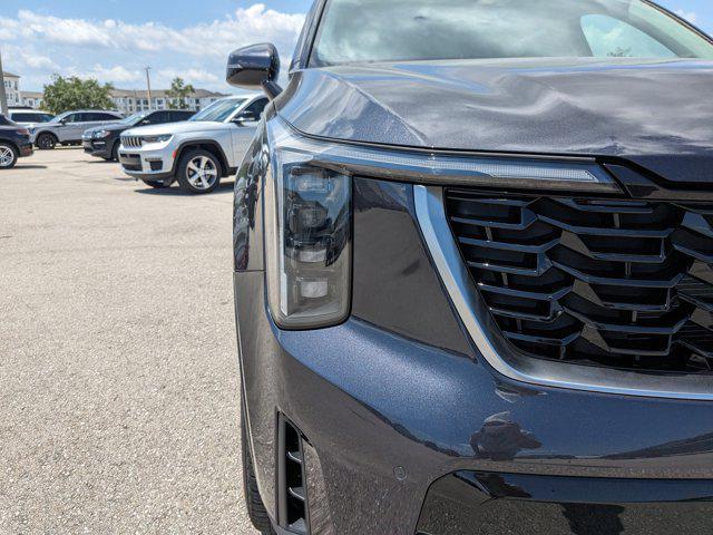 new 2025 Kia Sorento car, priced at $32,710