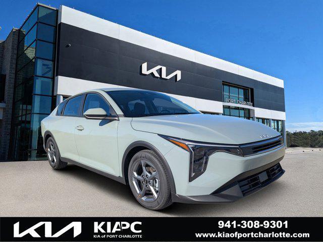 new 2025 Kia K4 car, priced at $20,812