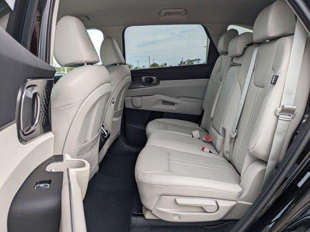 new 2025 Kia Sorento car, priced at $30,985