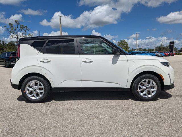 new 2025 Kia Soul car, priced at $21,865