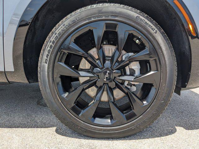 used 2023 Kia Sorento car, priced at $32,491